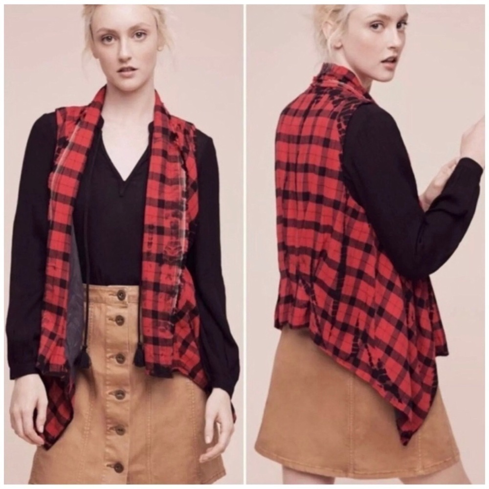 ANTHROPOLOGIE Elevenses Roxanne Distressed Vest in Red Plaid Waterfall Size M